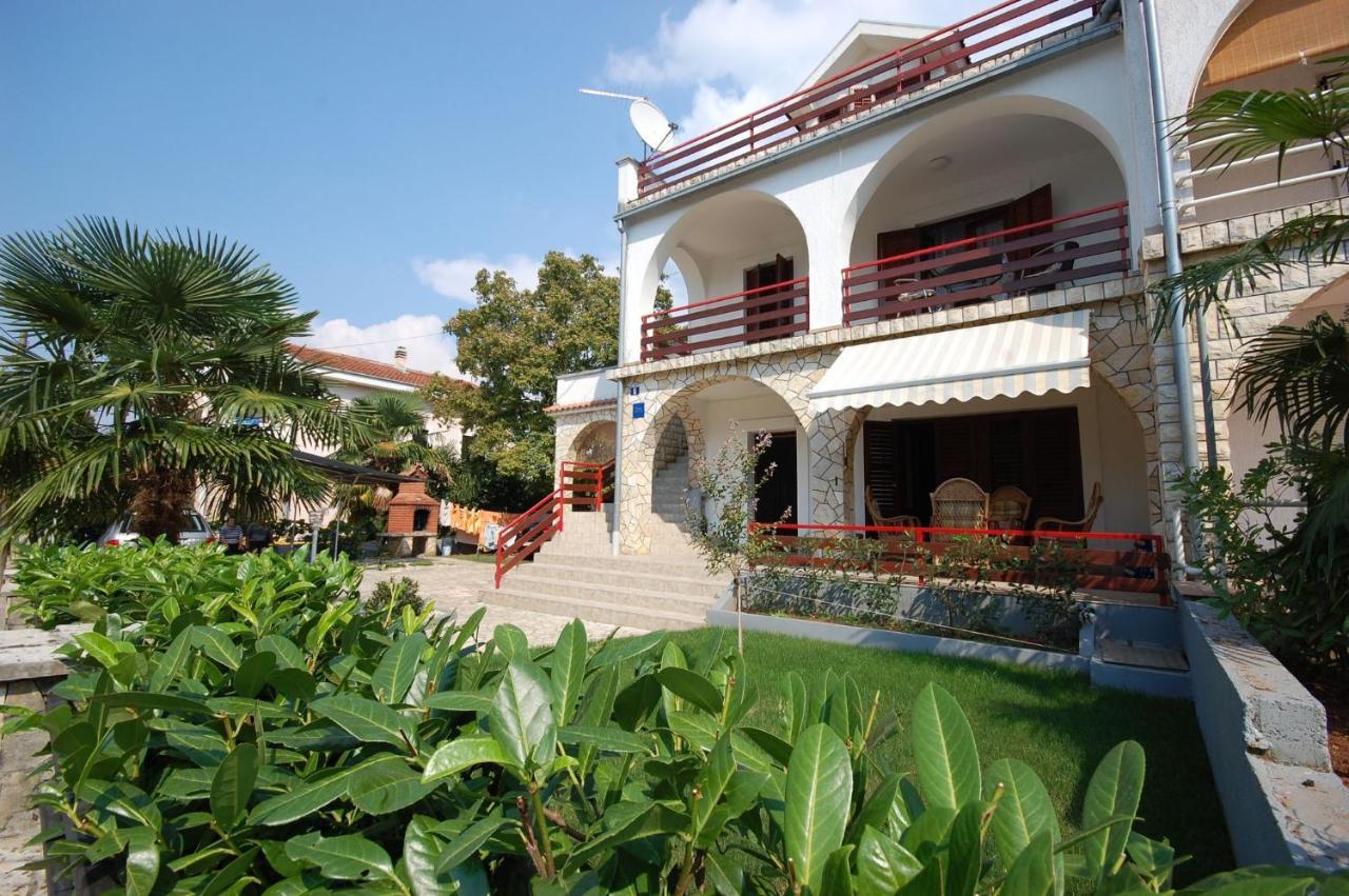 Apartment Ivan By El-Pi Tours มาลินสกา ภายนอก รูปภาพ