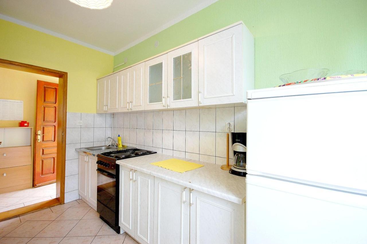 Apartment Ivan By El-Pi Tours มาลินสกา ภายนอก รูปภาพ